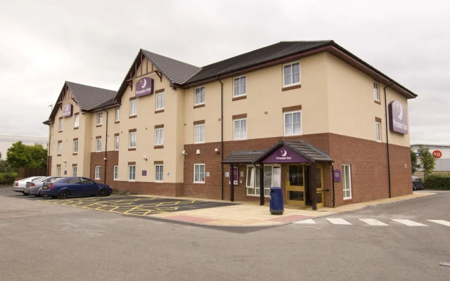 Premier Inn Coventry East (M6,Jct2)