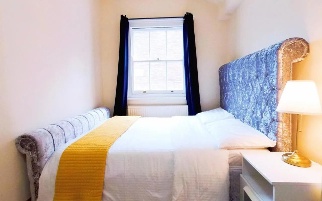 Flat 2 at 6 Tauton Mews