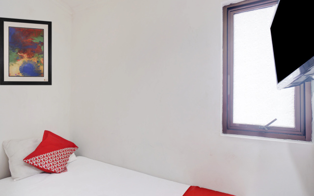 Townhouse Oak Gunung Sahari Near Ancol – Guest Rooms – Jakarta