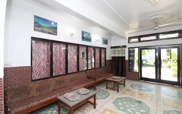 Hotel Sahaj Villa by OYO Rooms