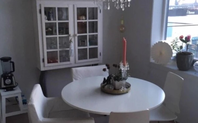 StayPlus Ocean View Apartment Balcony