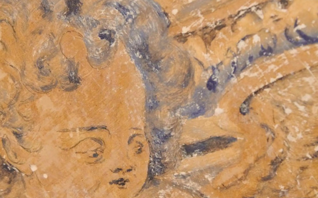 Sunny Pink Street Historical Apt, By TimeCooler