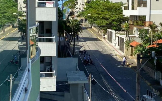 Apartamento Bombas Frontal 370m do Mar