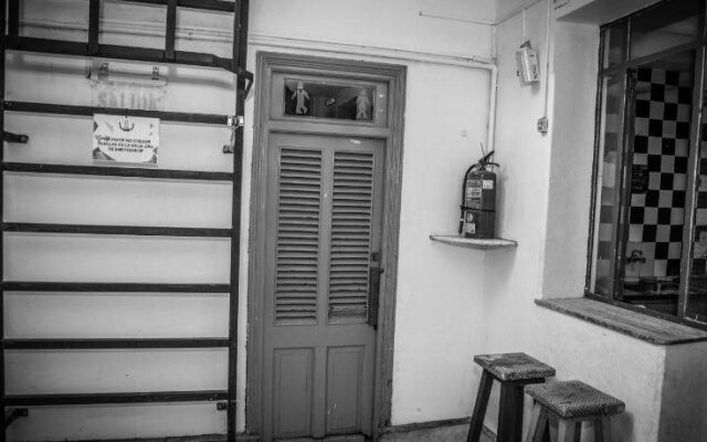 83 Rosario Hostel