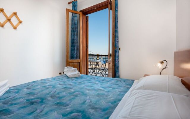 Beach Apartments Trilo