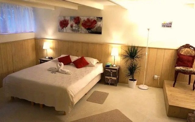 Amsterdam At Home B&B