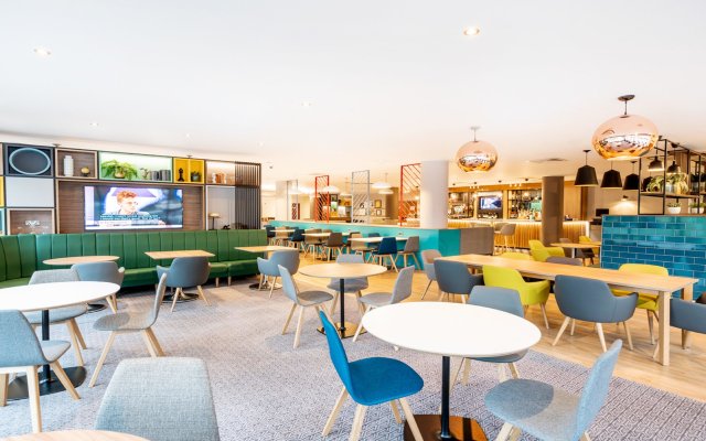 Holiday Inn London - Luton Airport, an IHG Hotel