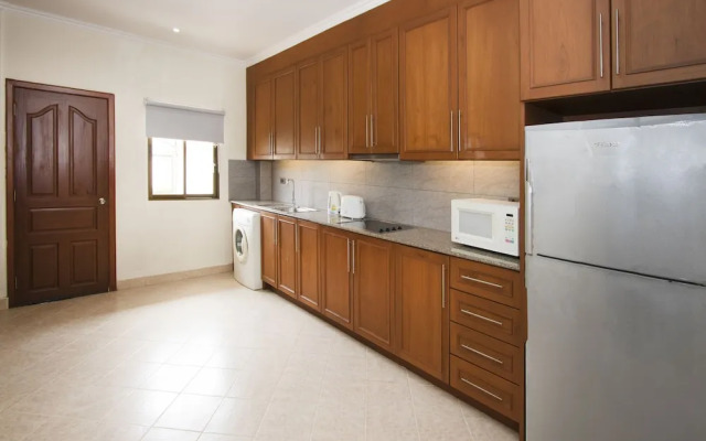 Avoca Pool Villas
