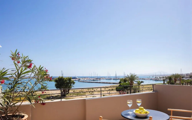 seafront cozy suite for 2 in Rethymno