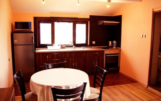Kastela Guest House
