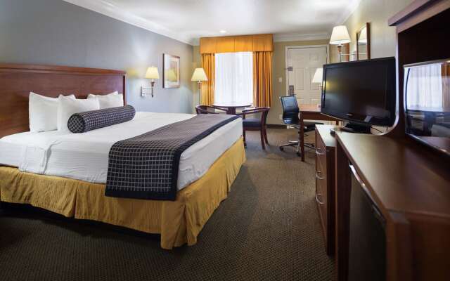 Best Western Angleton Inn