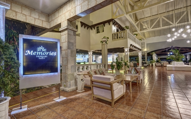 Hotel Holguin - All Inclusive +16