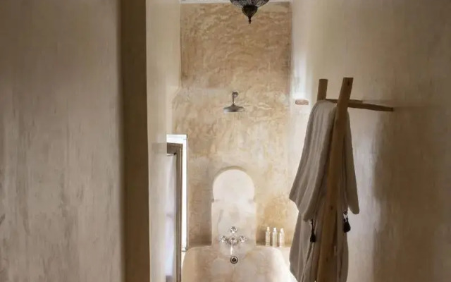 Riad Les Hirondelles Boutique Hotel