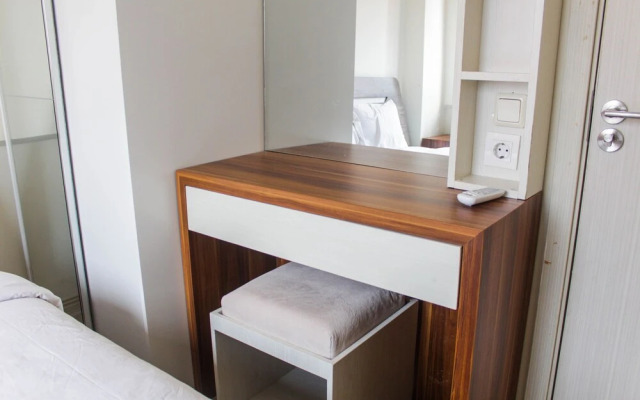 Modern Comfy 3BR Meikarta Apartment