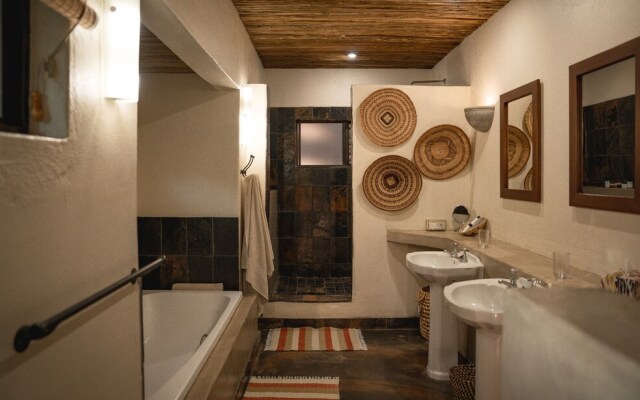 Mashatu Lodge - Mashatu Game Reserve