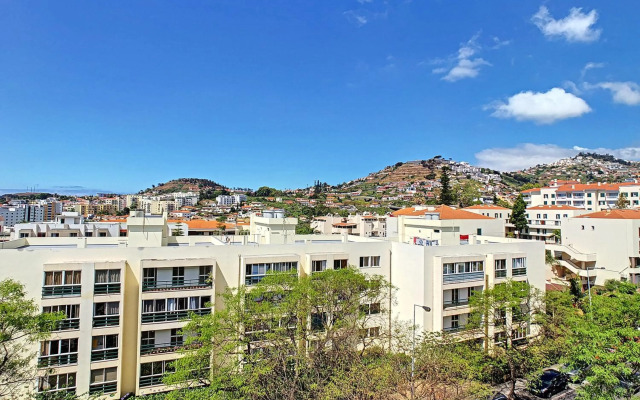 Gardenia Apartment by MHM