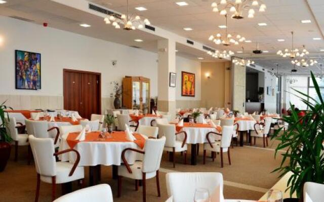 Hotel Limba CTT