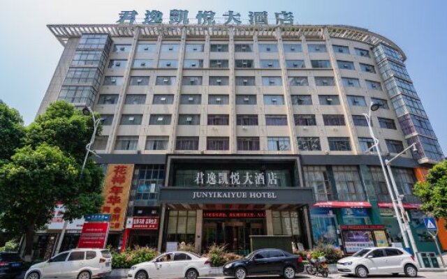 Jun Yi Kai Yue Hotel