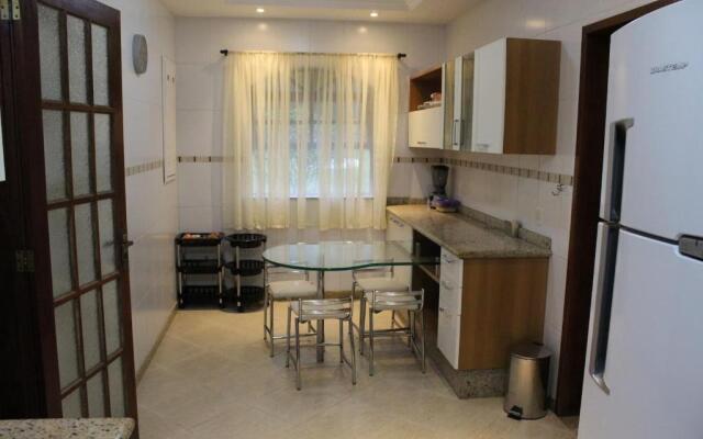 Casa Incrível em Nova Friburgo - Espaço Humedica