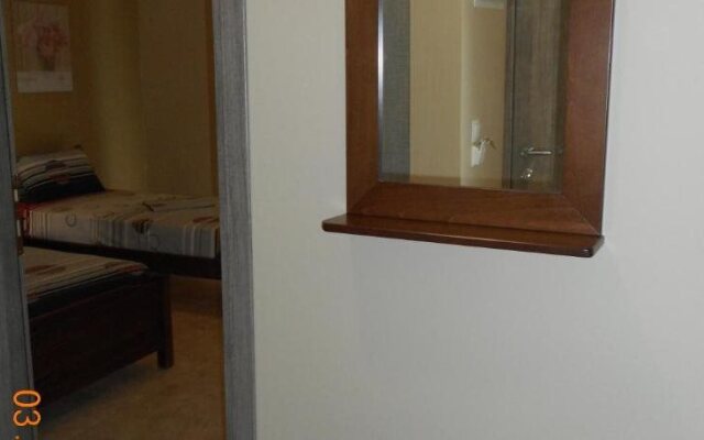 Dimitra's Apartments