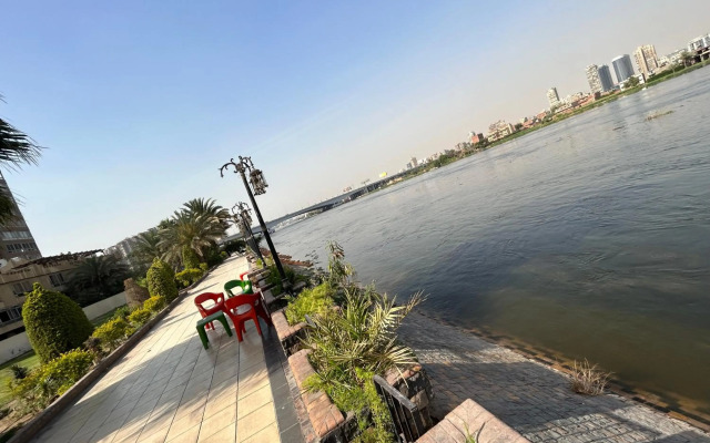 البحر الأعظم علي النيل