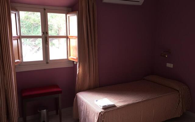 Hotel Rural Cortijo Amaya - Bed & Breakfast