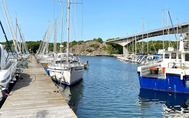 6 Person Holiday Home in Uddevalla-by Traum