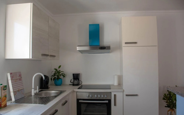 Villa for 6 persons with private pool, parking and garden in Rovinj