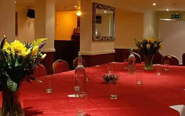 Swan Hotel Thaxted by Greene King Inns