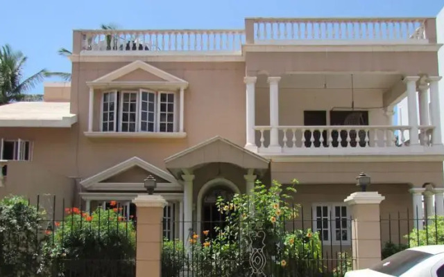 GUEST INN Home Stay