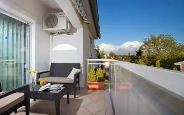 Sisi Apartment