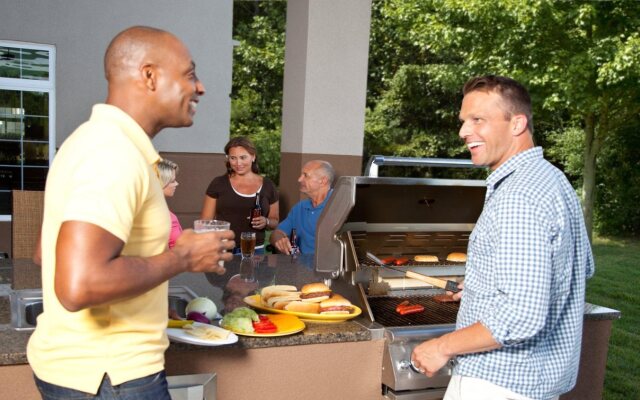 Sonesta Simply Suites Plano Frisco