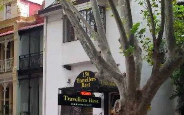 Zing Backpackers