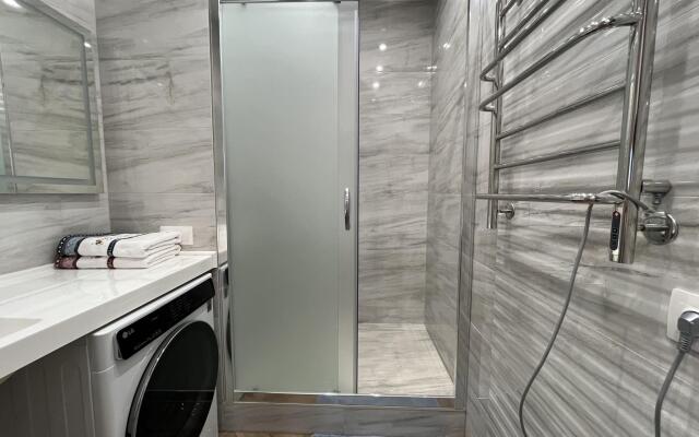 Savin House on Alexey Kozin Street 2