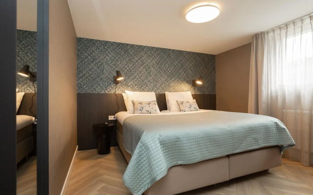 3-bedroom Duplex Apartment in Den Haag