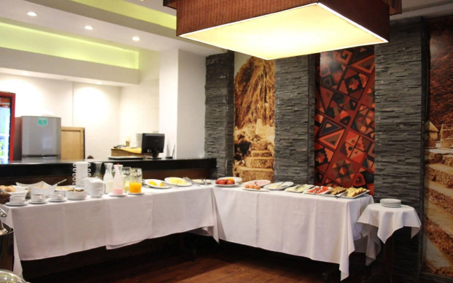 Inti Punku MachuPicchu Hotel & Suites