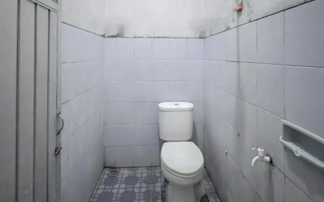 Pondok Kuning by OYO Rooms