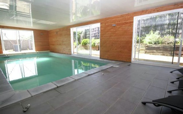 Elite Holiday Home with Private Pool in Plouhinec France