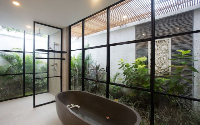 The Kons Villa Bali Seminyak