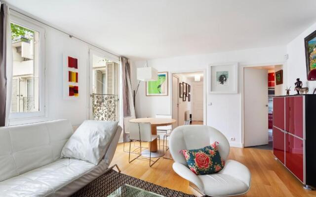 GuestReady - Spacious apartment in the heart of the Marais