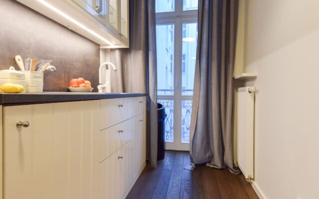 ShortStayPoland Noakowskiego - B30