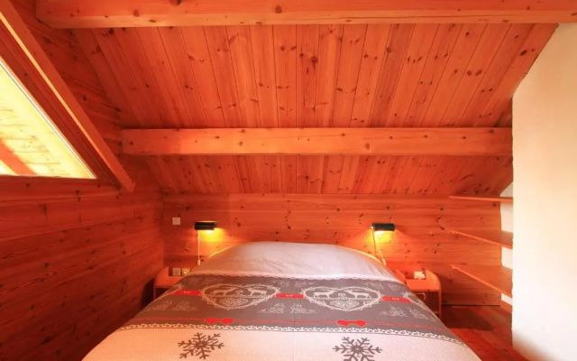 Chalet L'Eitièro hameau des Chazals Nevache Hautes Alpes