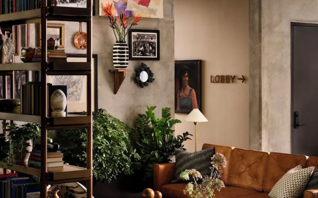 Memoir Wedgewood Houston