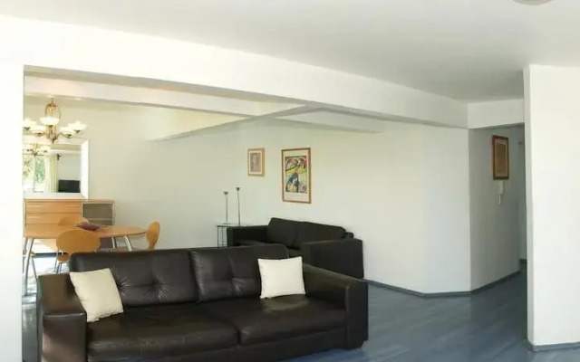 Suites del Carmen - Churubusco