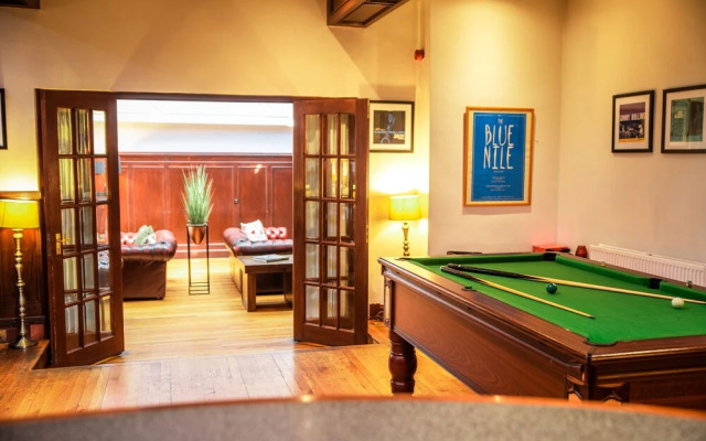 The Woodside Hotel, Aberdour. Exclusive Use