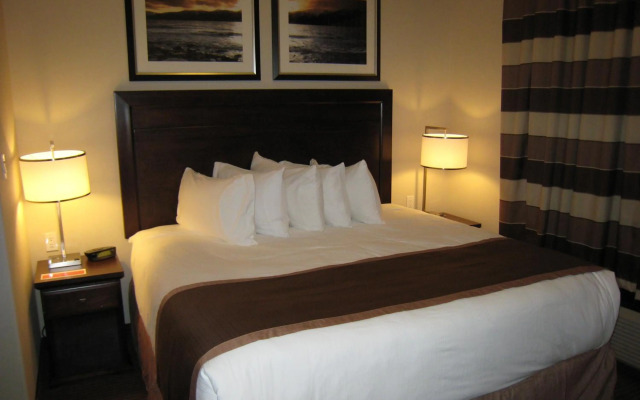 Ramada by Wyndham Creston