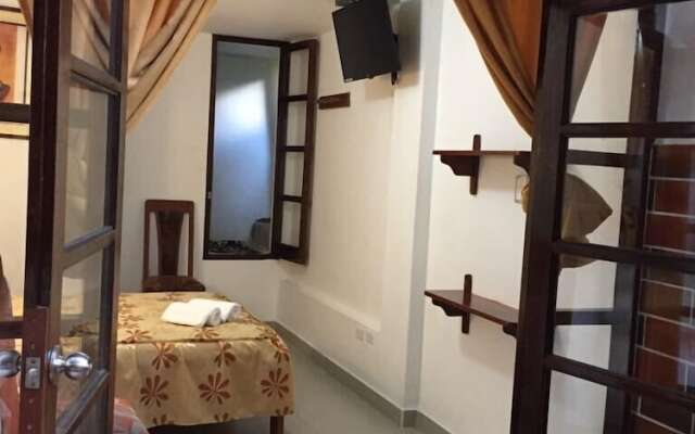 Hostal Bromelias 2
