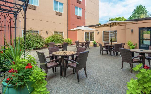 DoubleTree by Hilton Portland - Tigard