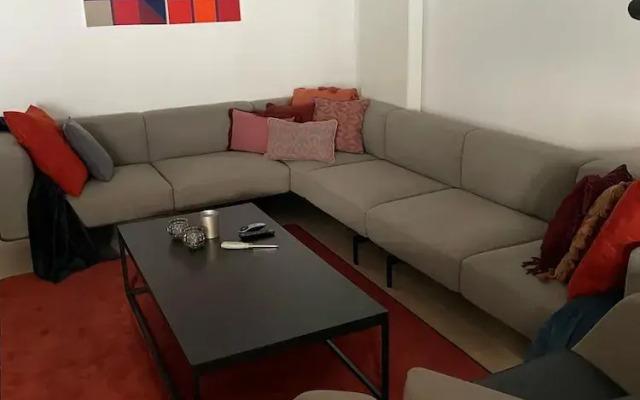 La Petite For t Design Flat in Antwerp City