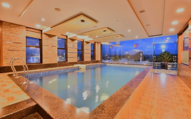 Click Hotel Sagar Plaza Chakan, Pune